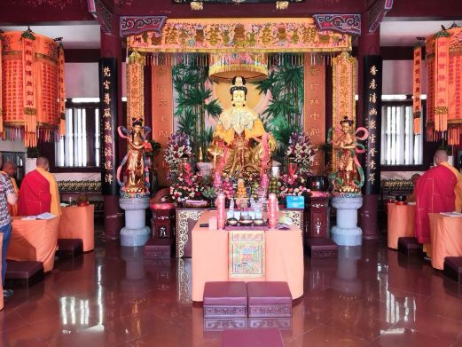 White Pagoda Temple